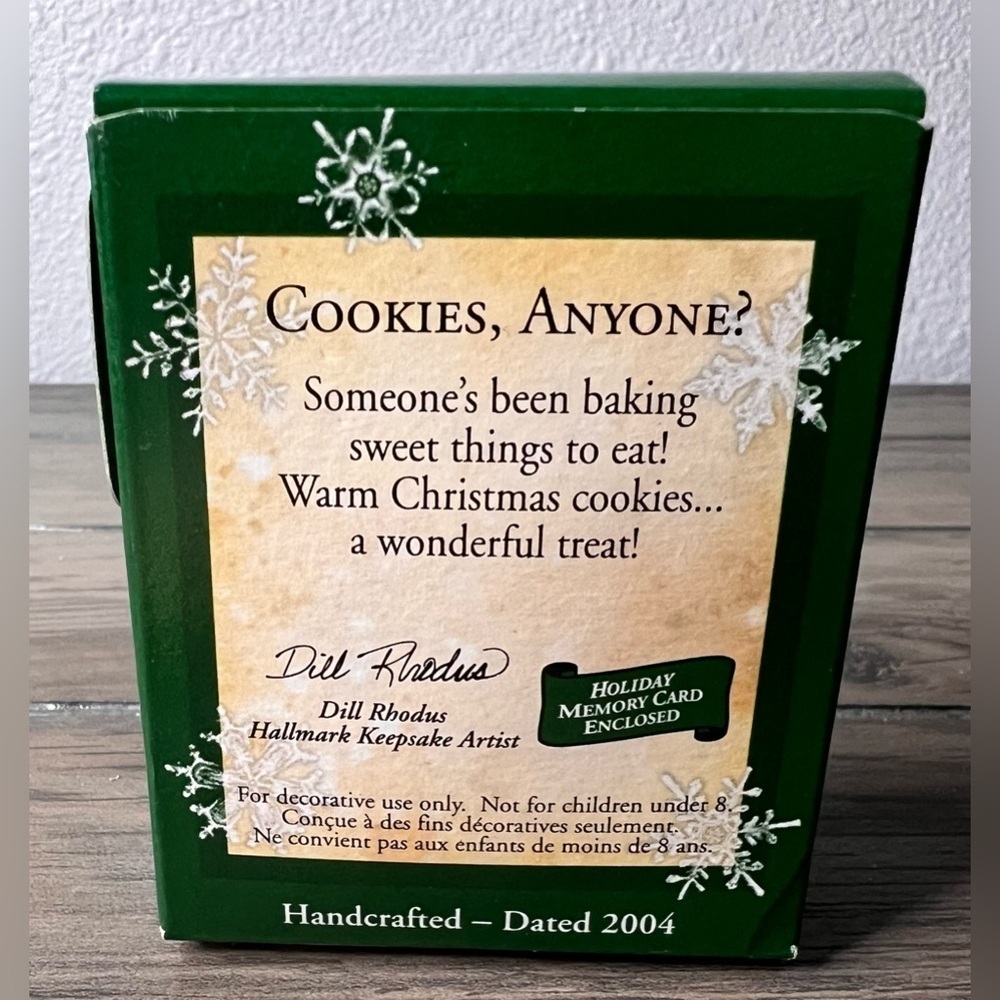 Hallmark NEW 2004 "Cookies Anyone" Cookie Jar Miniature Christmas Ornament - Picture 6 of 6
